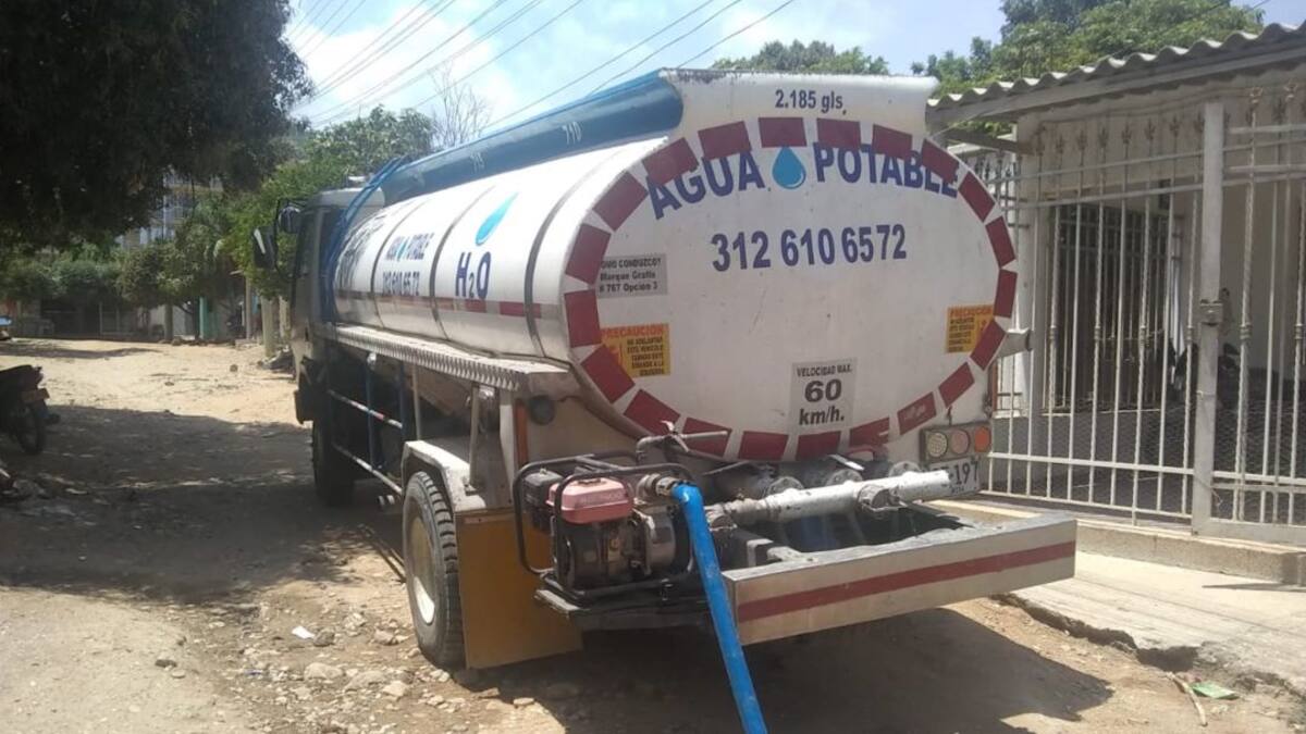 Samarios piden agua y la prestación de un servicio de calidad