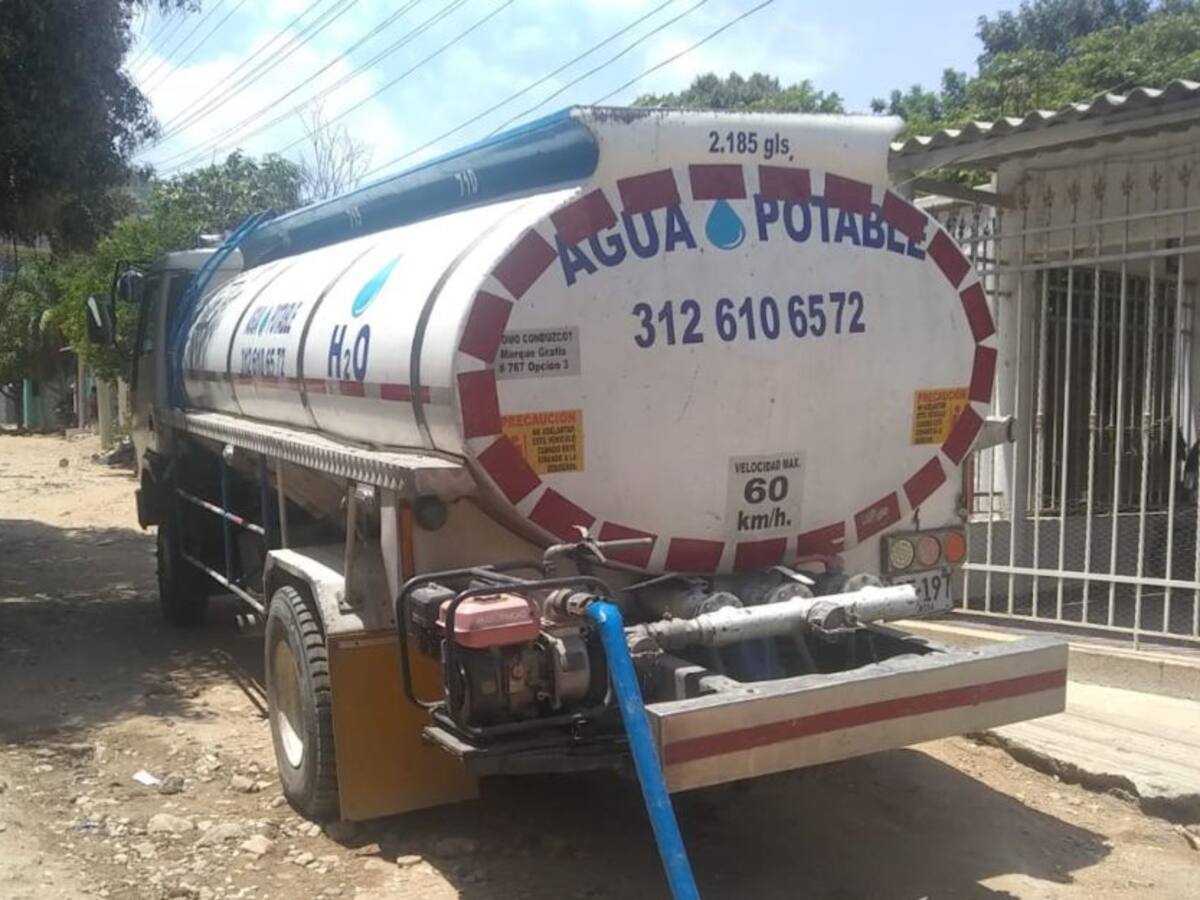 Samarios piden agua y la prestación de un servicio de calidad