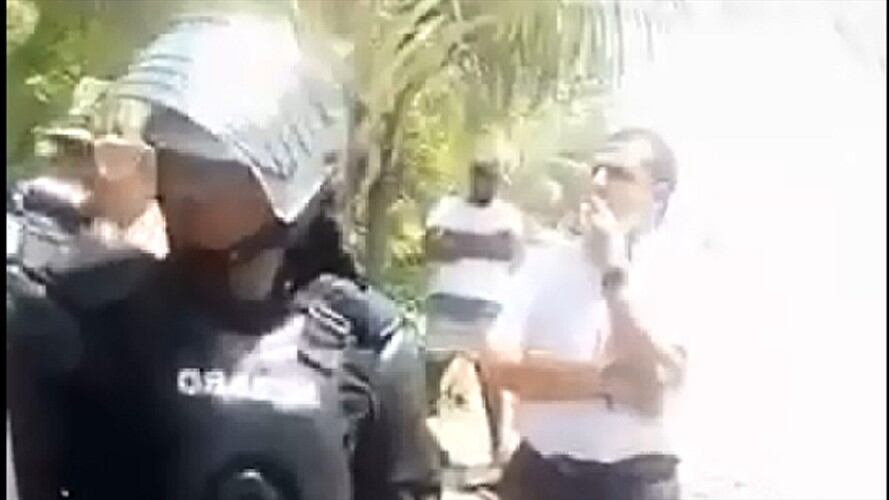 Comunidad protesta contra instalación de una antena telefónica en playas de la Boquilla. Foto: La Wcon Julio Sánchez Cristo