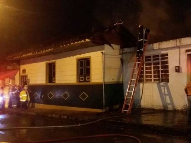 Dos viviendas afectadas por incendio estructural en Calarcá, Quindío