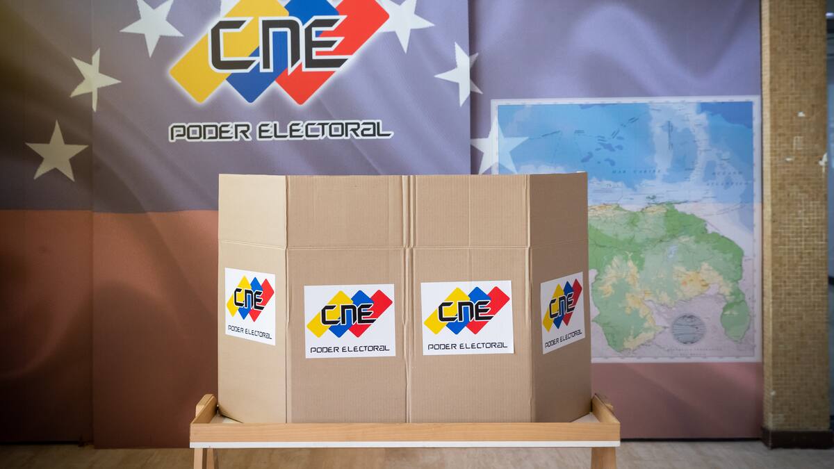 Venezuela califica de “estafa” a la MOE Colombia tras reporte de irregularidades