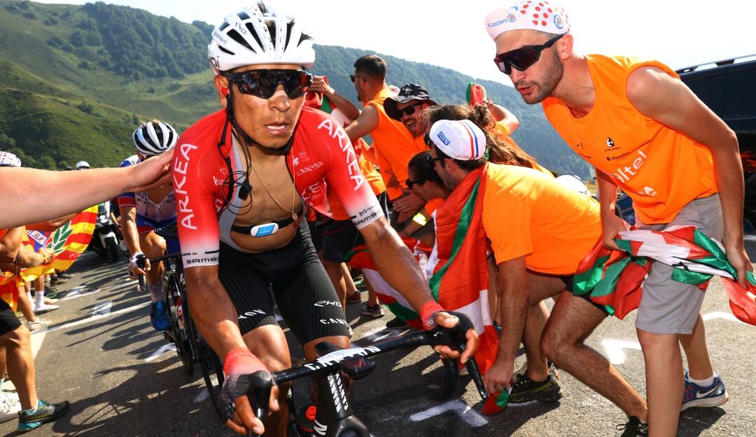 Nairo Quintana cayó al quinto puesto de la clasificación general de la carrera.
