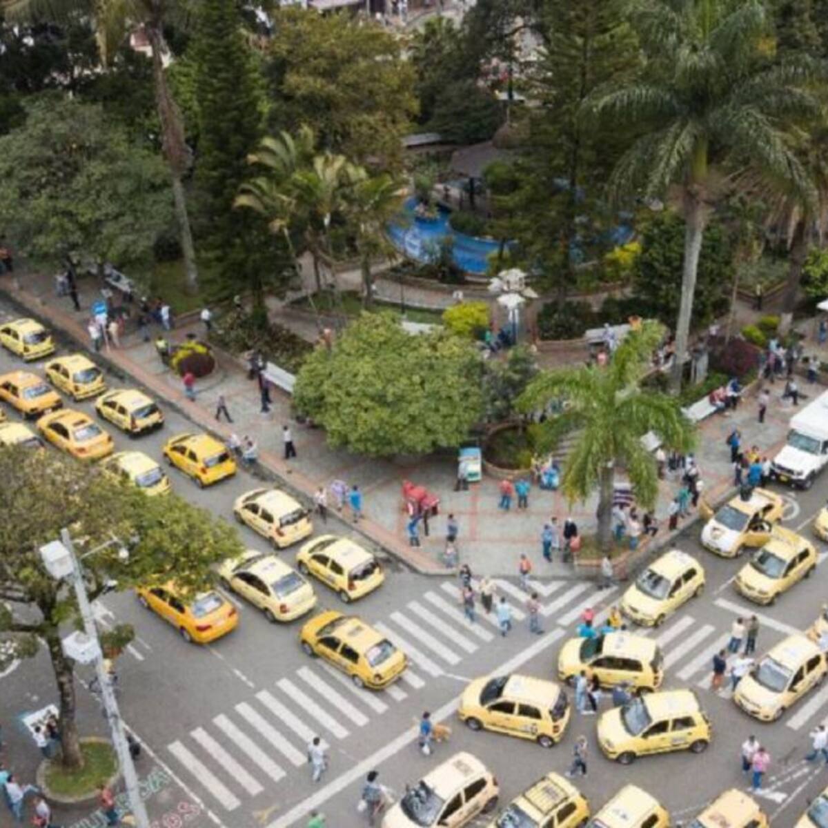 Con una concentración, taxistas protestarán contra Uber en Medellín