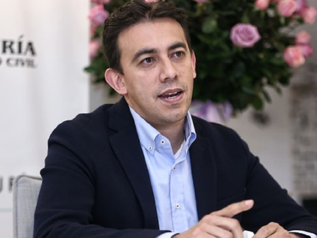 ¿A qué llega a Tunja el registrador nacional Alexander Vega Rocha?