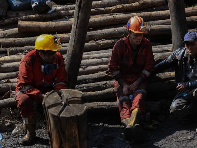 Continúa la búsqueda de 10 mineros en Sutatausa, Cundinamarca