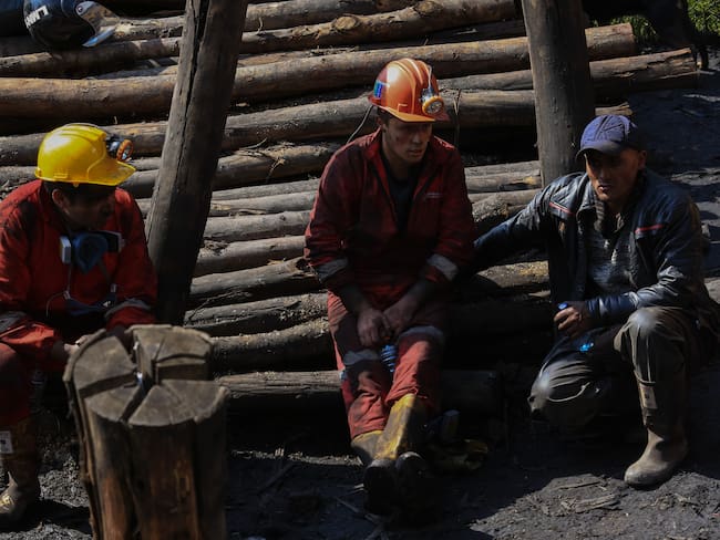 Continúa la búsqueda de 10 mineros en Sutatausa, Cundinamarca