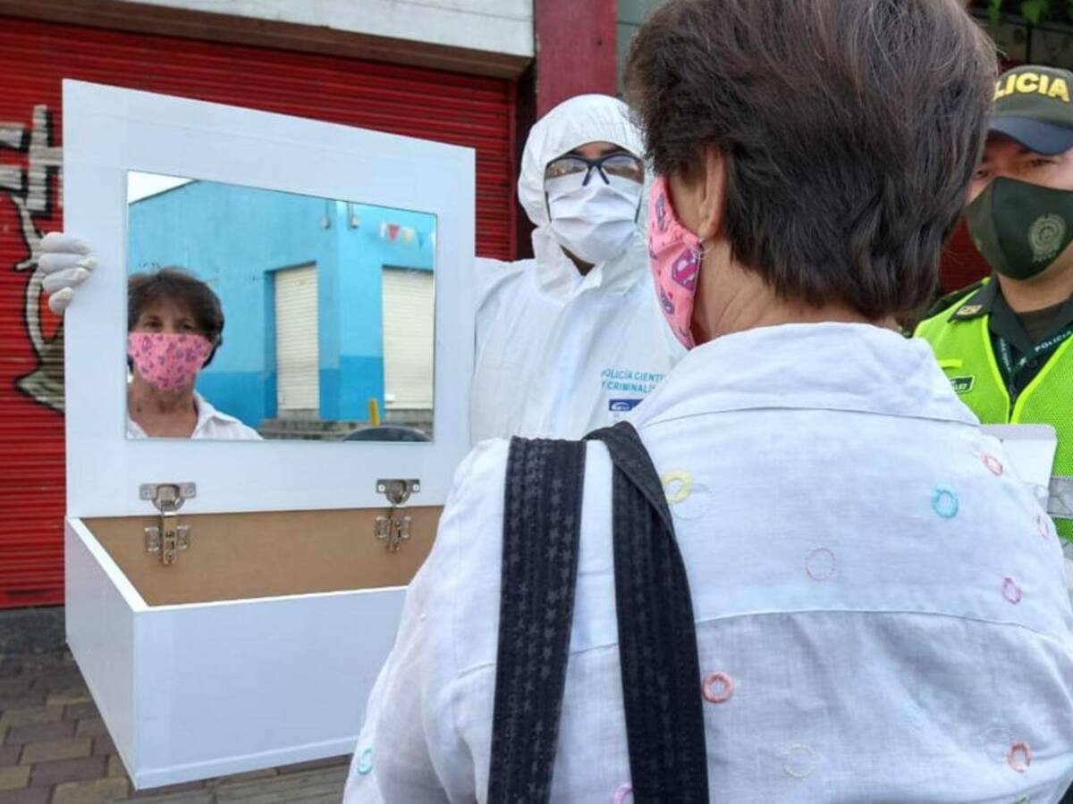 Policía crea campaña para promover el uso del tapabocas en Medellín