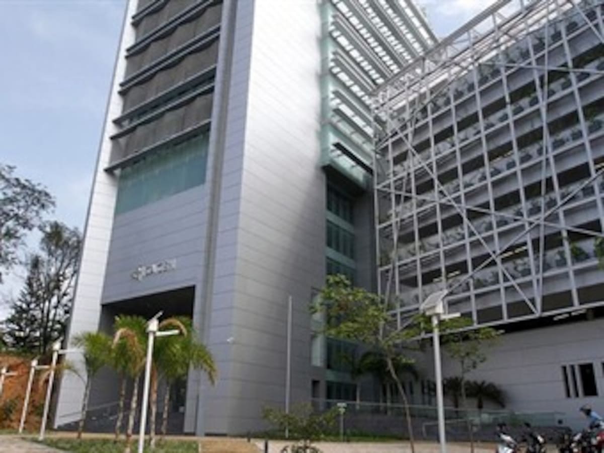 Nuevas demandas para evitar la venta de Isagén