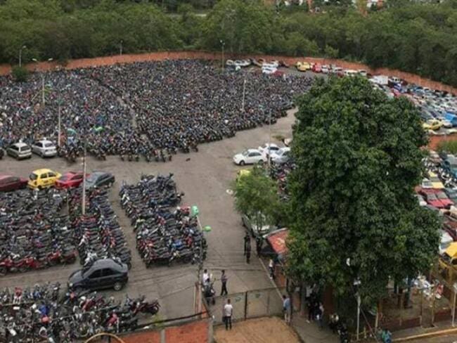Contrato de chatarrización de vehículos abandonados en Bucaramanga bajo la lupa de la Procuraduría