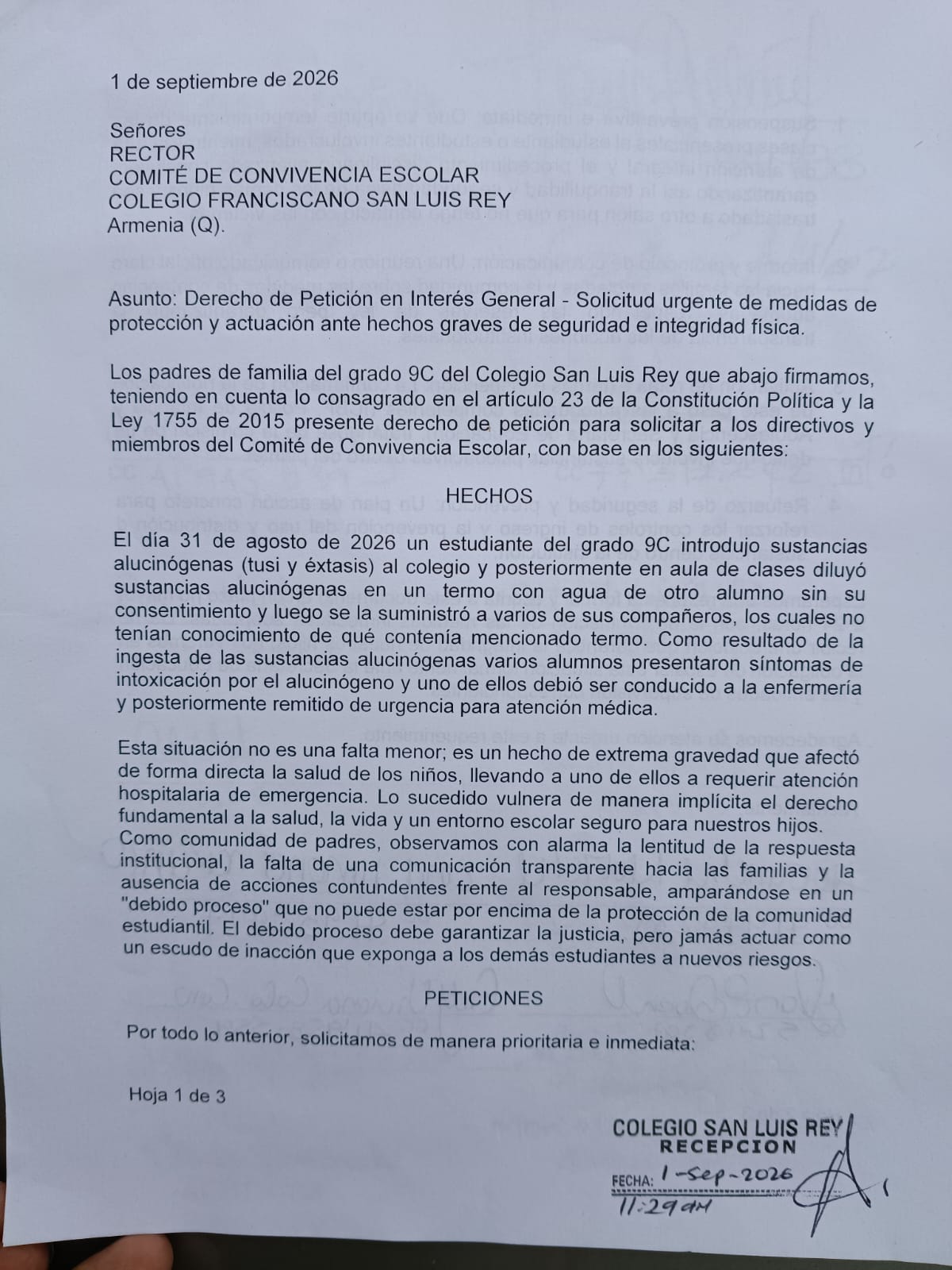 Derecho de petición de padres de familia al rector del colegio San Luis Rey de Armenia. Foto: Cortesía padres de familia