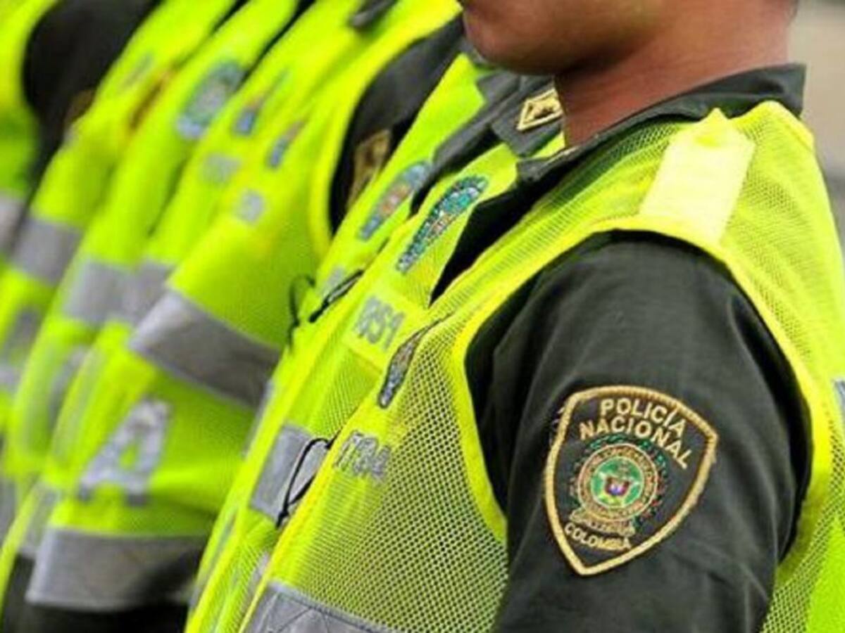 En firme destitución de expatrullero por conducir borracho en servicio