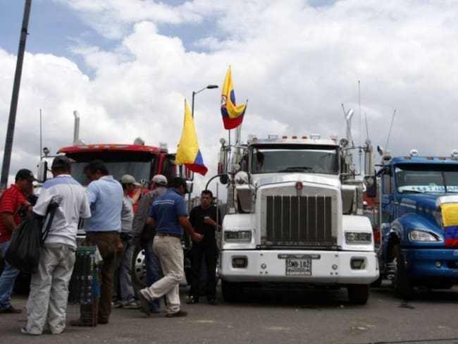 Camioneros de Santander se sumarían a la protesta nacional
