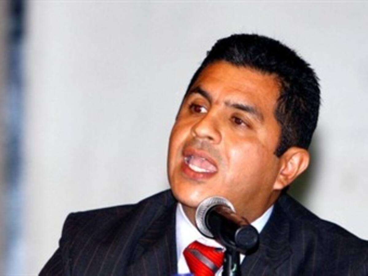 Suspenden e inhabilitan por seis meses al alcalde de Cali
