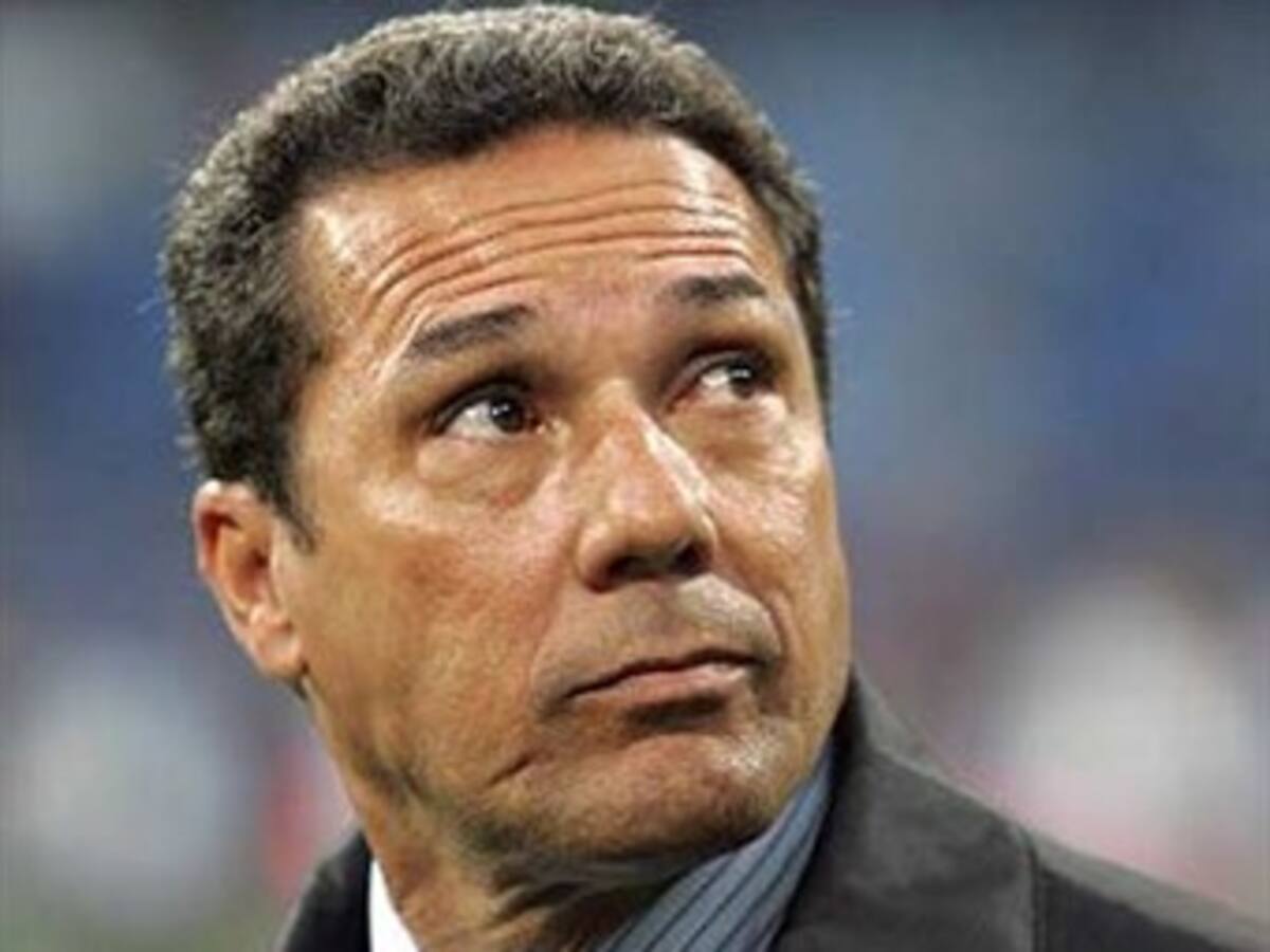 Vanderlei Luxemburgo es el preferido para dirigir la seleccion Colombia