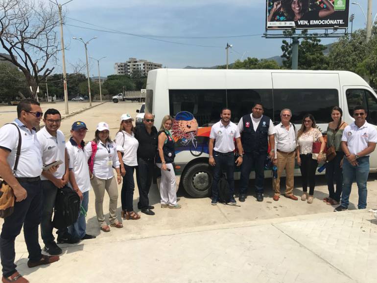 Integrantes del equipo médico para Juegos Bolivarianos. /FOTO ALCALDÍA