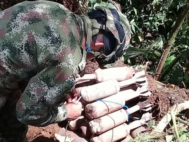 Autoridades desactivan artefactos explosivos en La Libertad