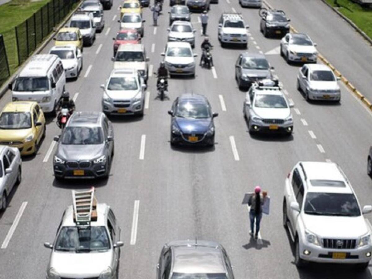 Se han movilizado 2'800.000 vehículos en plan retorno por las vías del país