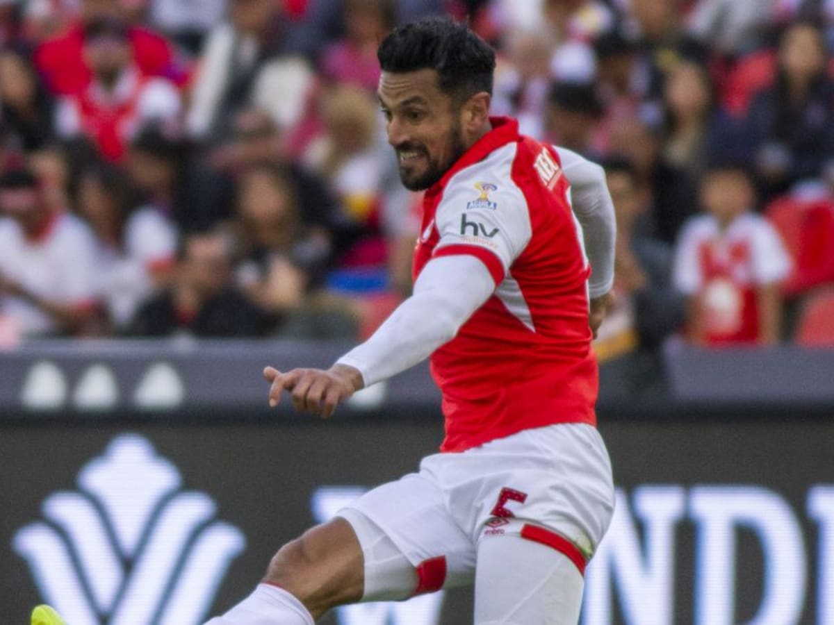 Con llegada de Alex Mejía, Andrés Pérez ya no tiene lugar en Santa Fe