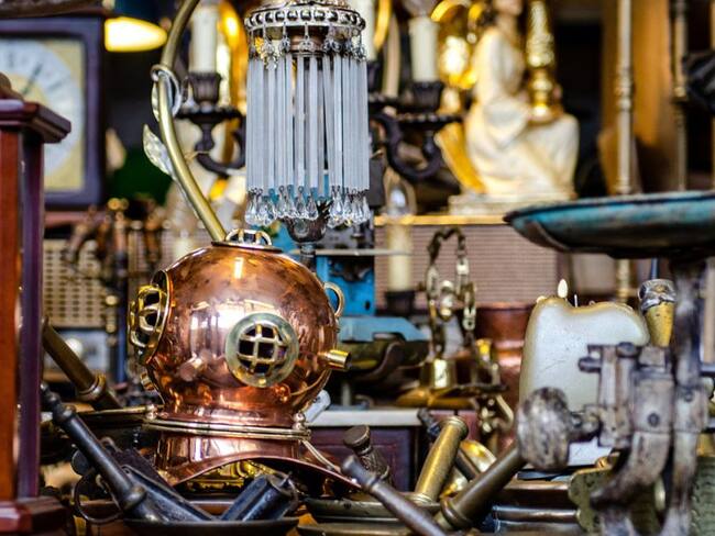 Lo que en trae el Merkafetsde vintage y antigüedades en Ágora