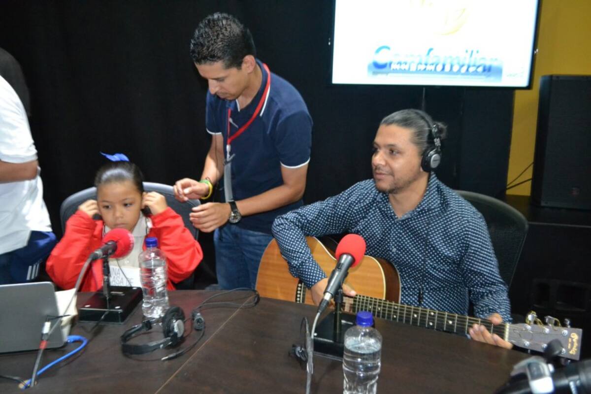 A lo largo de la mañana pasan por 6AM Hoy por Hoy las autoridades de Pereira y Risaralda, empresarios, dirigentes políticos y sociales, la comunidad universitaria y, en general, los habitantes de esta ciudad.