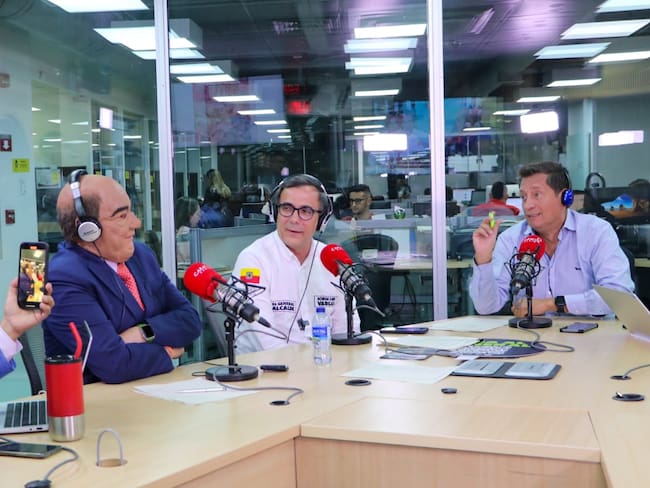 El general (r) Jorge Luis Vargas en &#039;La Luciérnaga / Caracol Radio