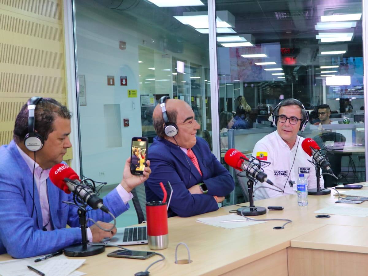 Las propuestas del general (r) Vargas para la Alcaldía de Bogotá en La Luciérnaga