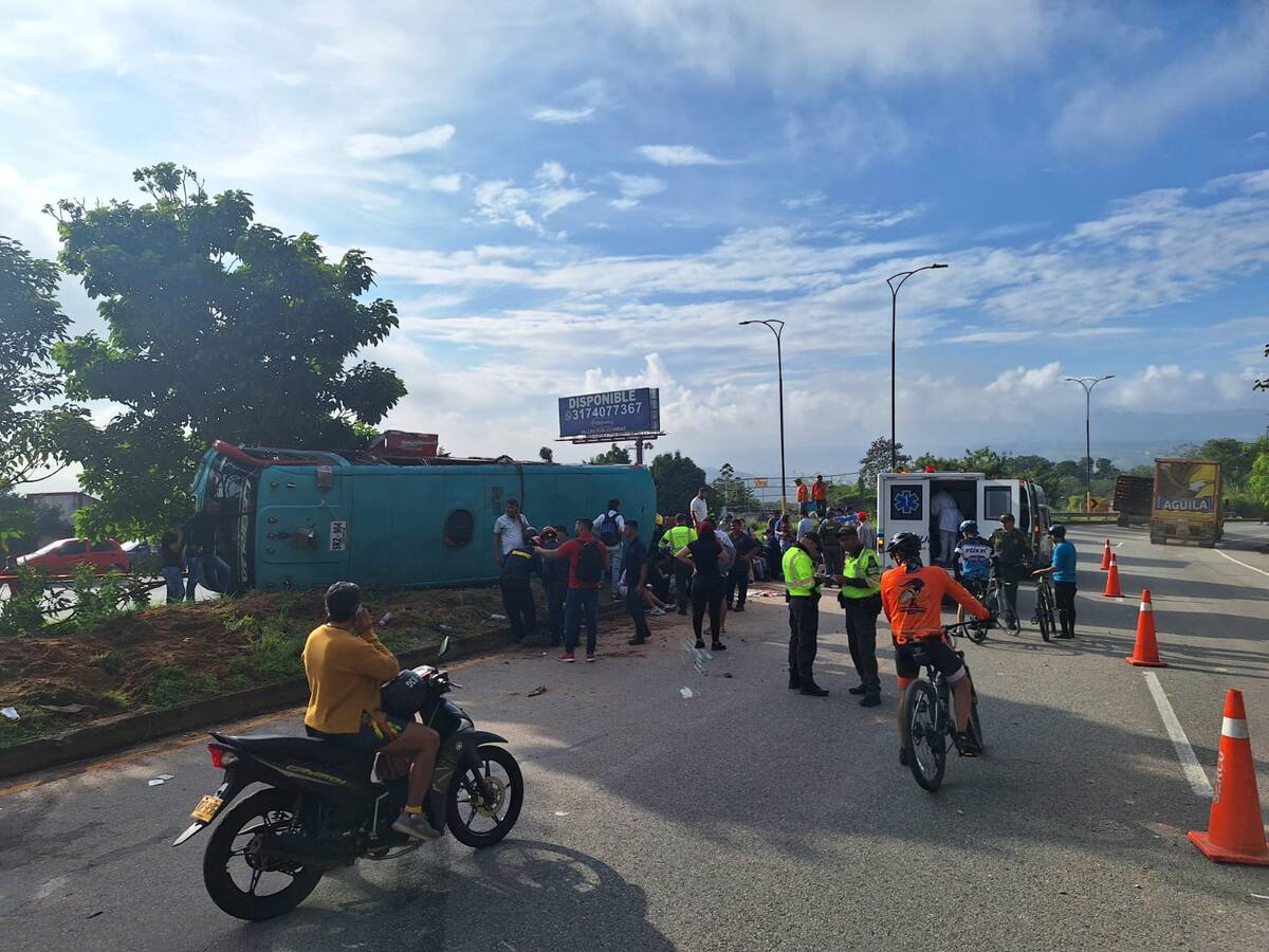 “Les grité que se tuvieran porque iba a voltear el bus”, conductor de Translebrija