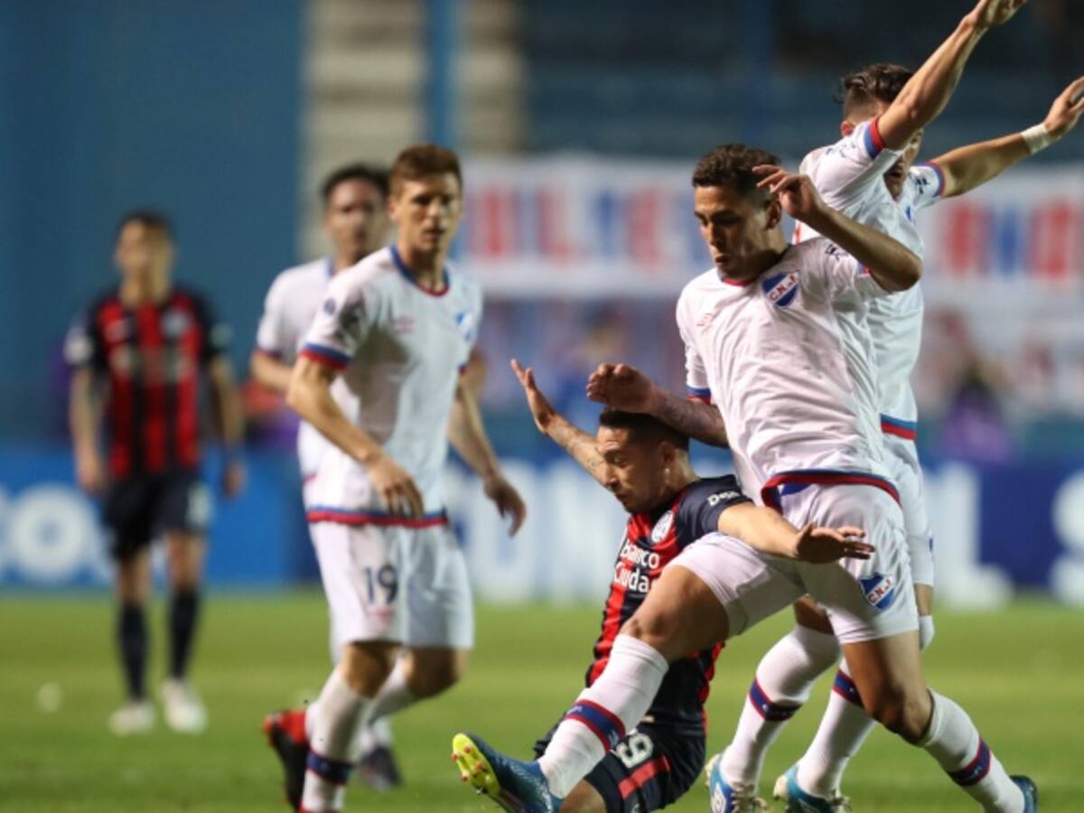 Polémico arbitraje de Wilmar Roldán en Copa Sudamericana