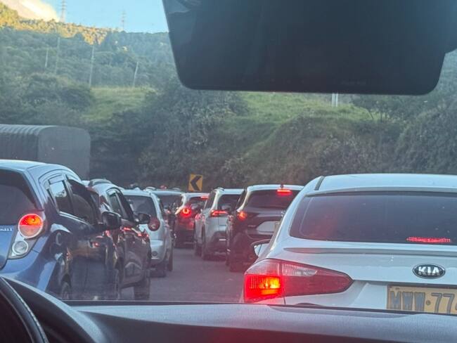 Congestión vehicular por cierre del Túnel de Daza | Foto: Cortesía