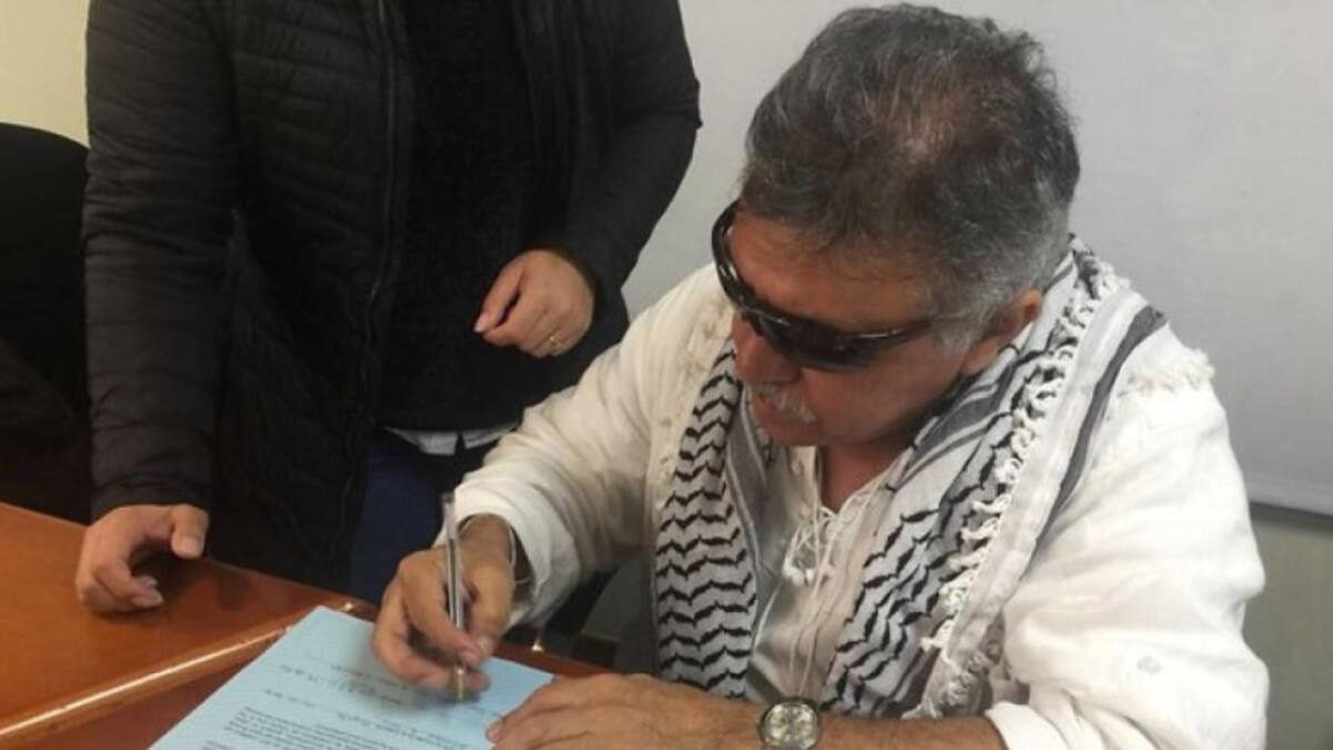 Santrich y Whitaker