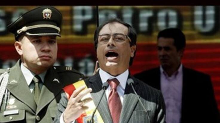 Policía respalda decisión de Gustavo Petro de prohibir el porte de armas de fuego en Bogotá