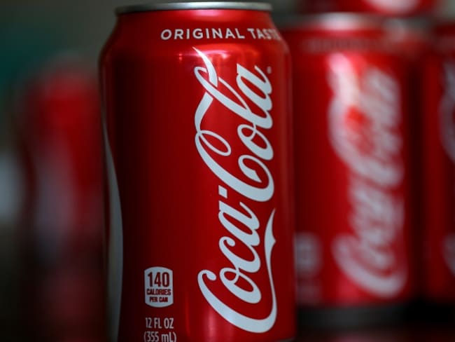 Coca-Cola estudia nueva línea de bebidas con cannabis