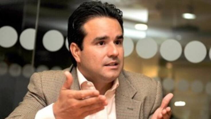 Presidente de la Cámara niega vínculos con “el zar del oro”