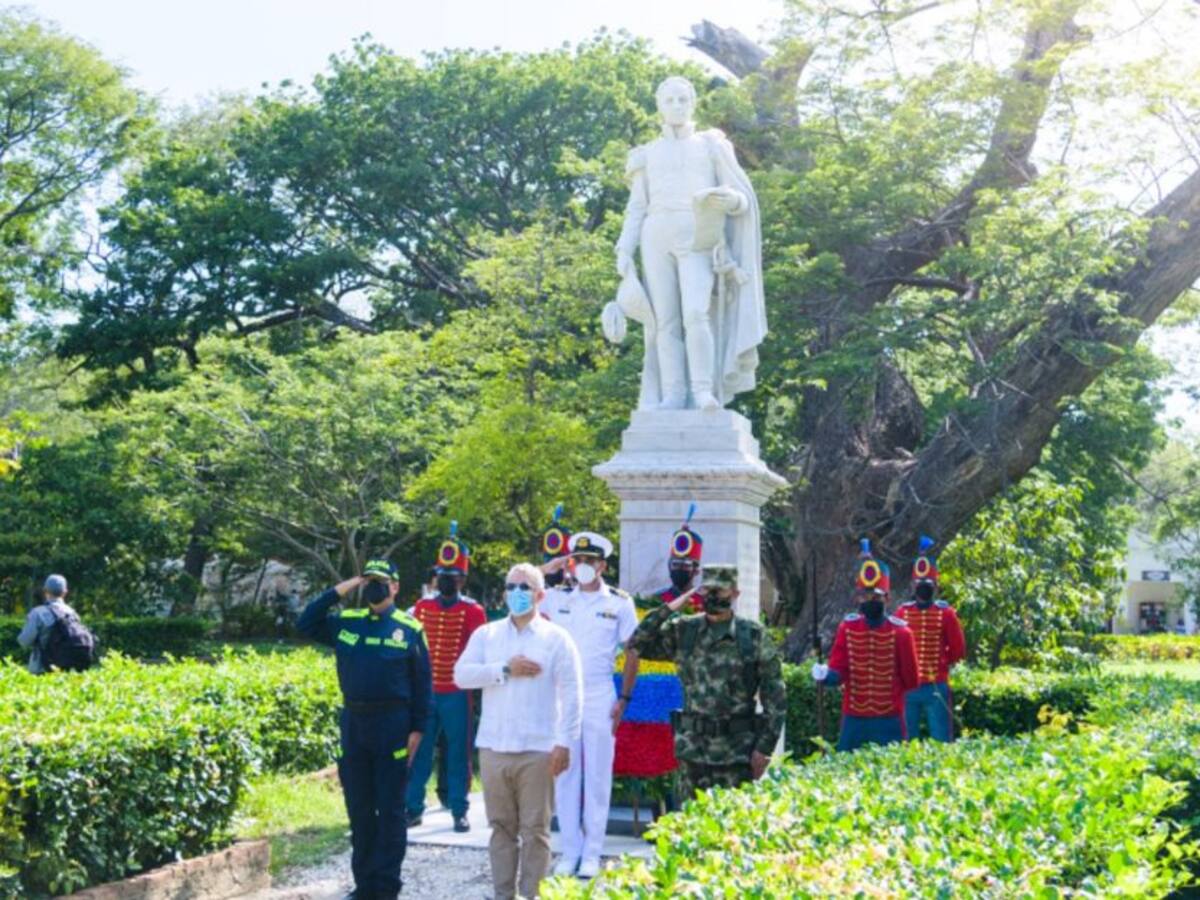 Duque visita a Santa Marta y conmemora el natalicio de Simón Bolívar