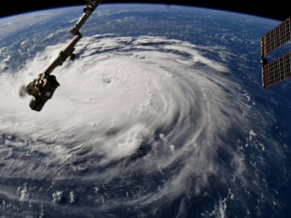 Florence genera fuertes lluvias a su paso por Carolina del Norte