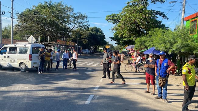 Bloqueo vía Castilla - Neiva