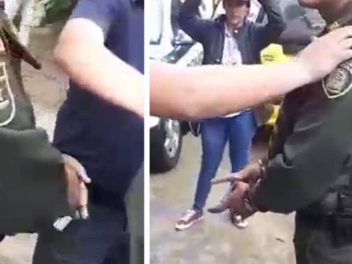En flagrancia, capturan a dos policías extorsionistas en Medellín