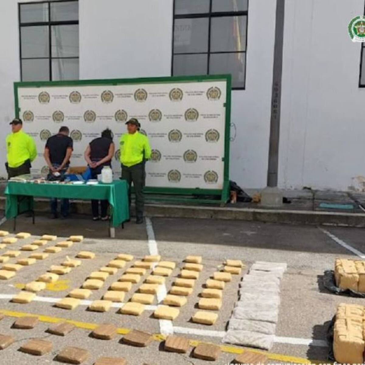 Casa por cárcel a mexicano que tenía 400 kilos de marihuana