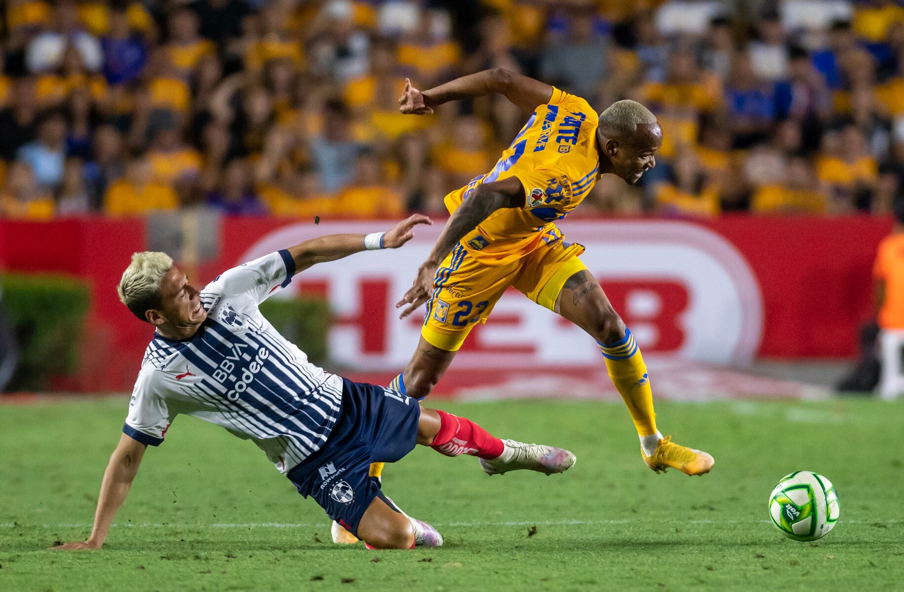 Luis Quiñones, extremo colombiano. EFE/Miguel Sierra