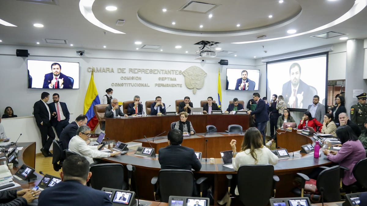 Congreso tendría sesiones extra hasta el 30 de junio