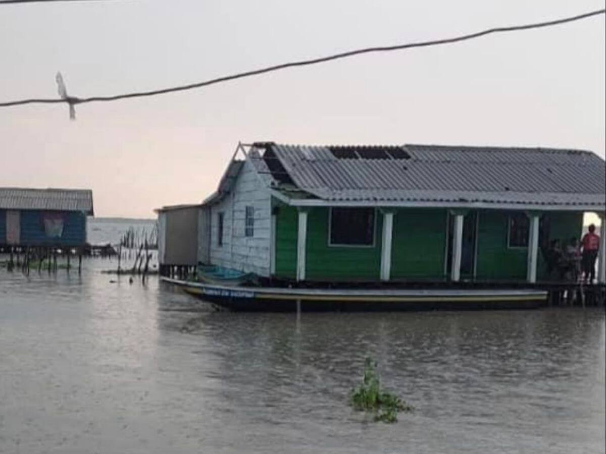 Apagón de diez días en pueblos palafitos del Magdalena generan pérdidas en la comunidad