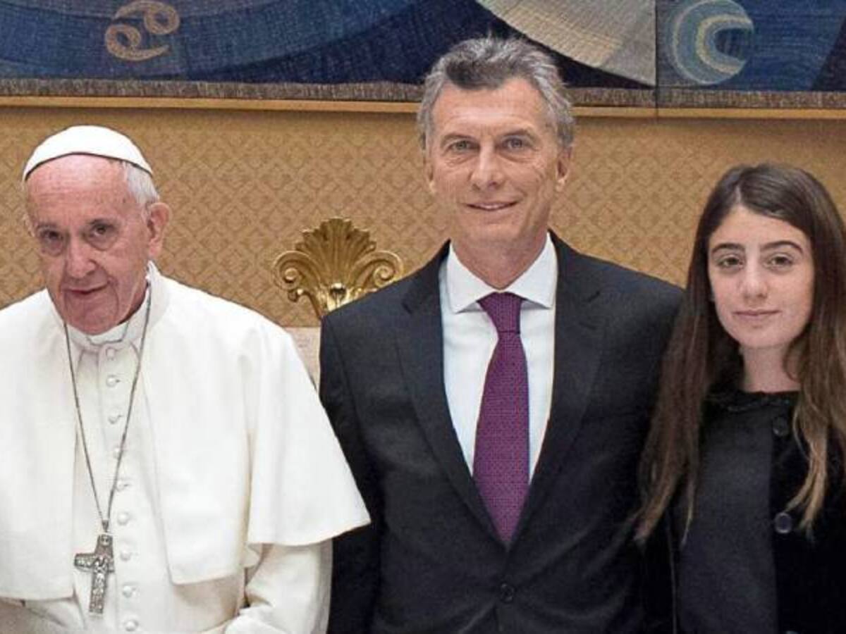 Papa Francisco considera que resultado del plebiscito es la oportunidad para una nueva negociación de paz