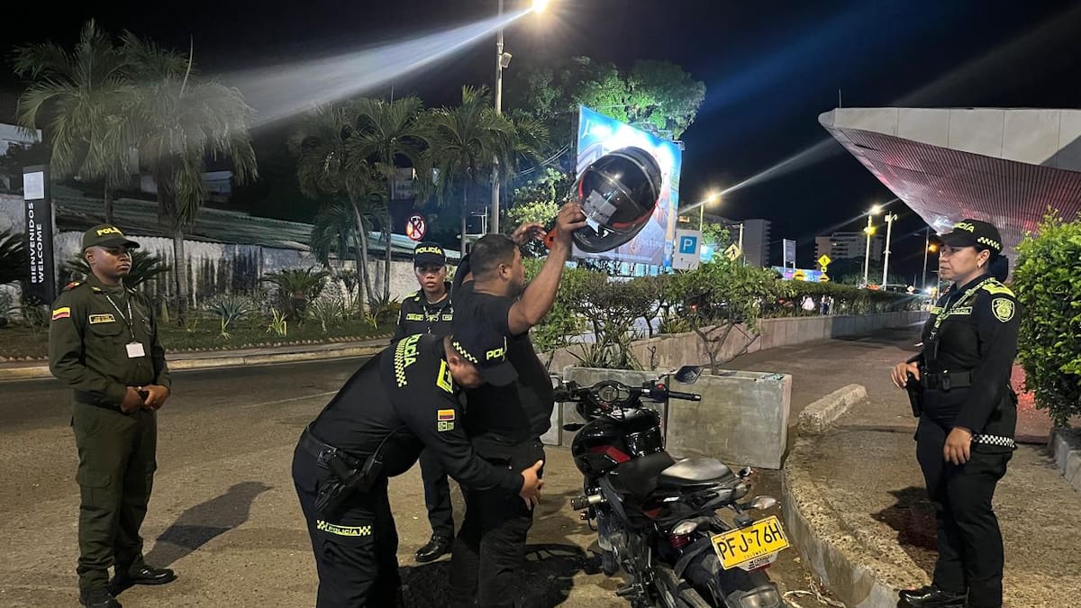 3.500 Uniformados la Policía de Cartagena fortalecen la seguridad durante el puente festivo