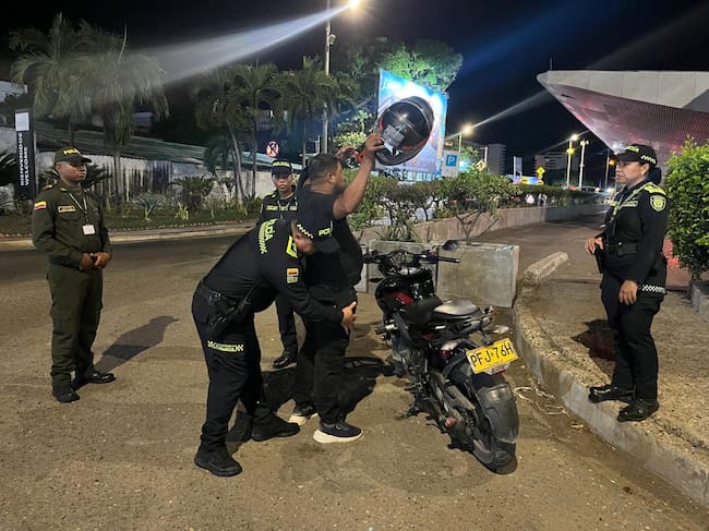 3.500 Uniformados la Policía de Cartagena fortalecen la seguridad durante el puente festivo