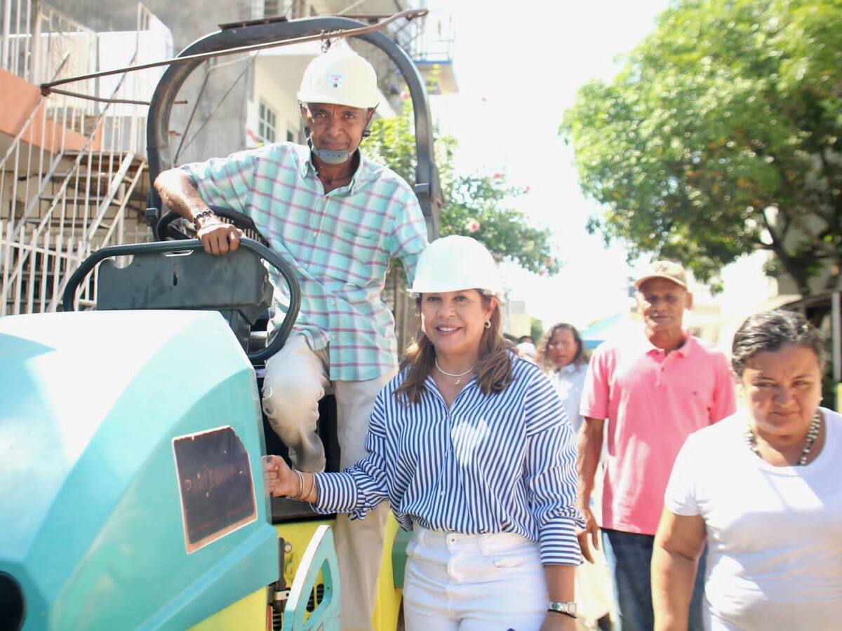 Alcaldesa Claudia Espinosa reactivó obra en la zona de conurbación de Turbaco