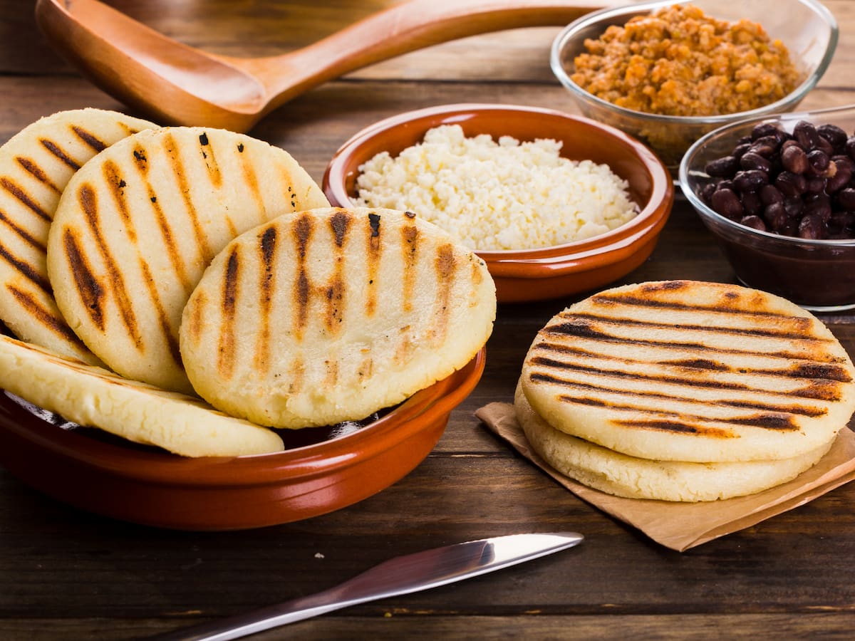 El 85% de los colombianos consume arepa semanalmente.