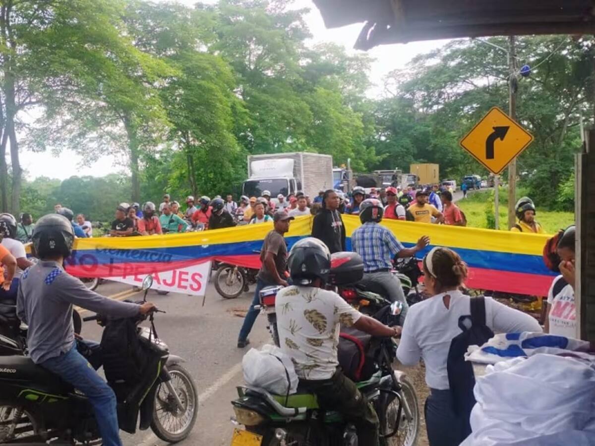 Habitantes de Clemencia - Bolívar pidieron desmonte de peaje en la vía Cordialidad