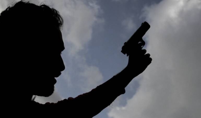 Un cuerpo con dos impactos de bala fue abandonado en una vía del sur del Caquetá.