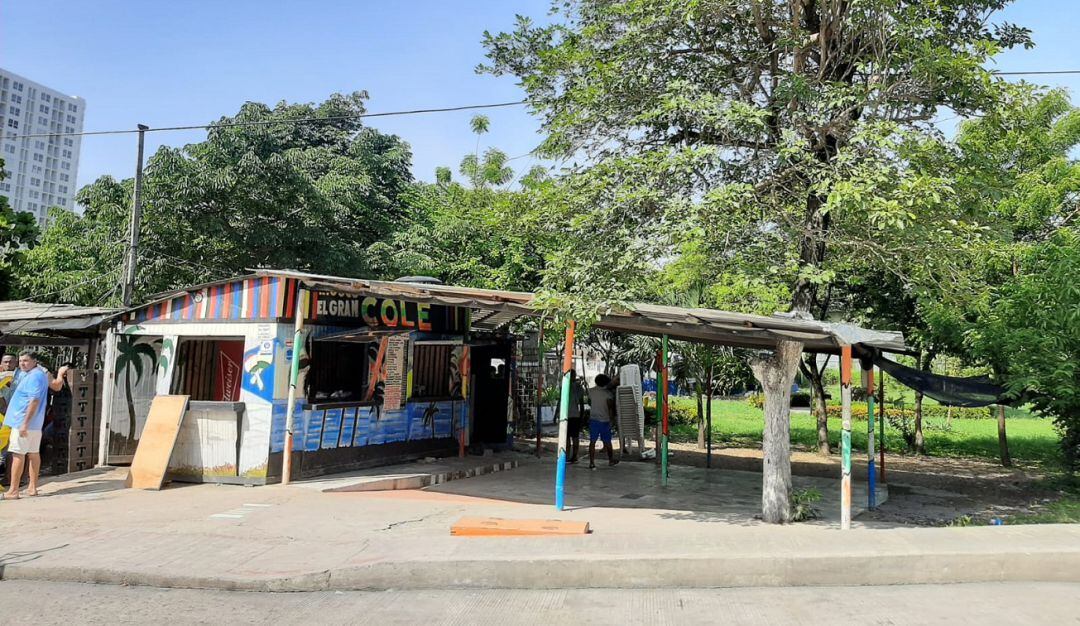 También se ordenó la restitución de bienes que obstaculizaban el espacio público en el mercado de Bazurto.