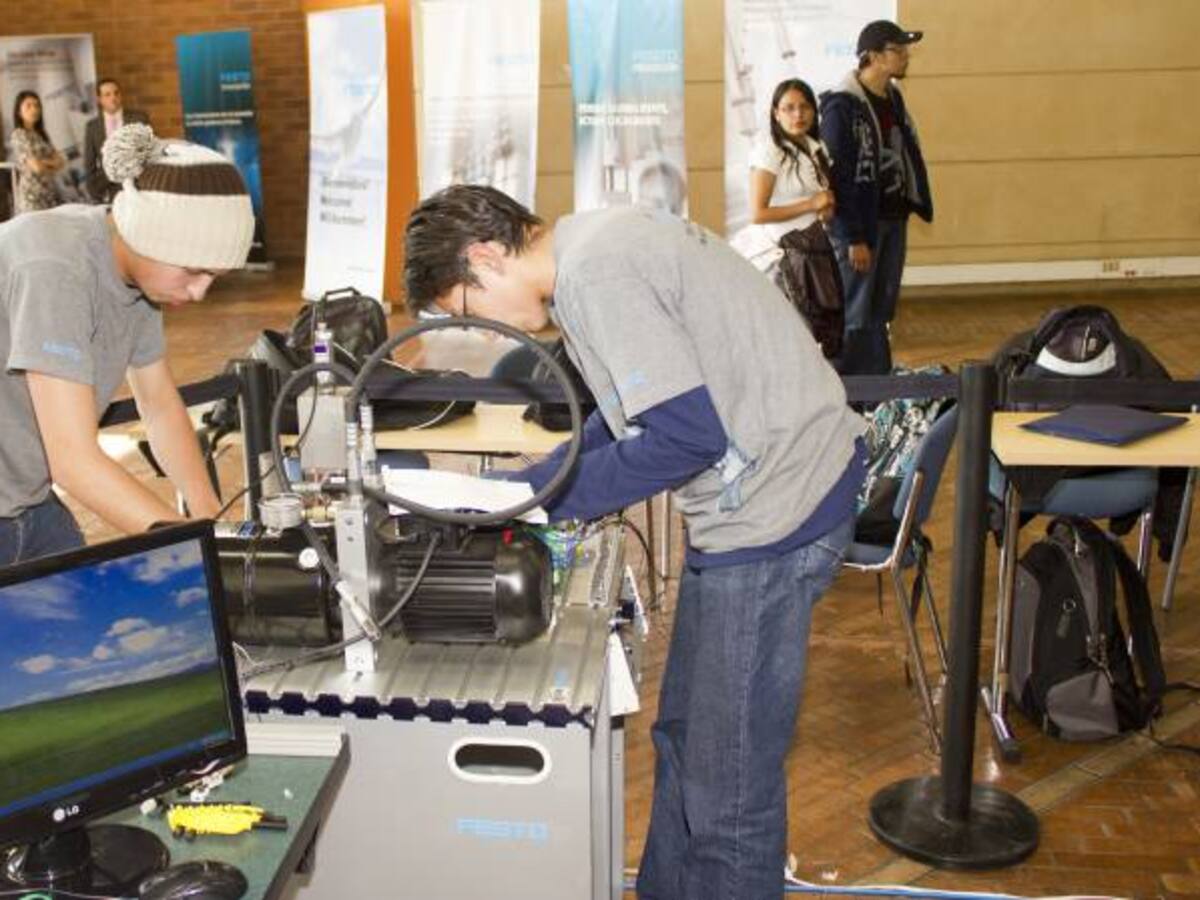 Trabajadores del Sena reclaman investigaciones a fondo sobre denuncias de corrupción